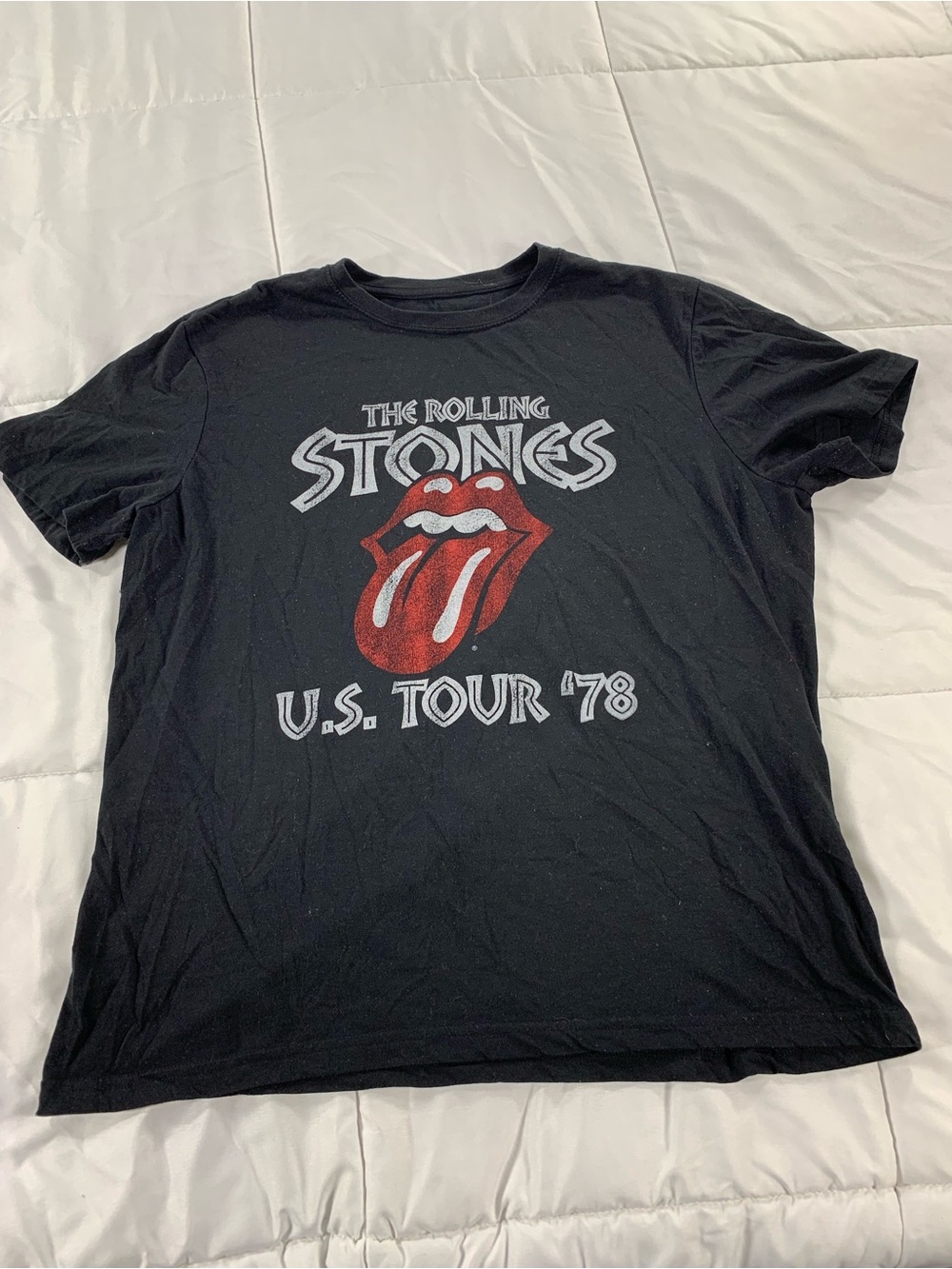 Pre loved ROLLING STONES shirt mens size L